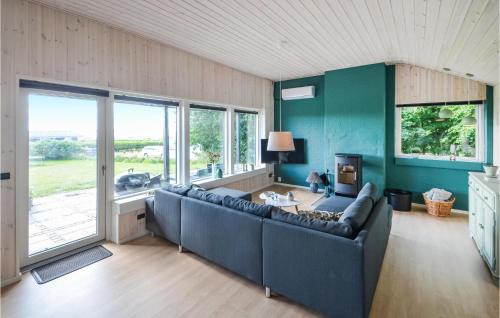 Ronbjerg House | Cozy Home In Øster Assels With Wifi