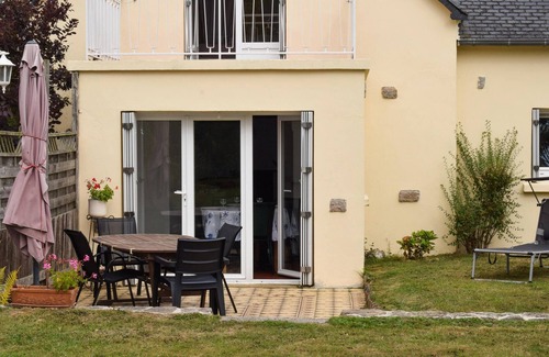 Plouezec House | Cozy home in Plouézec with WiFi