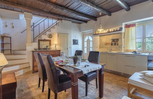 Pomer House | Cozy home in Pomer with WiFi