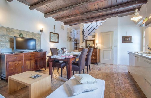 Pomer House | Cozy home in Pomer with WiFi