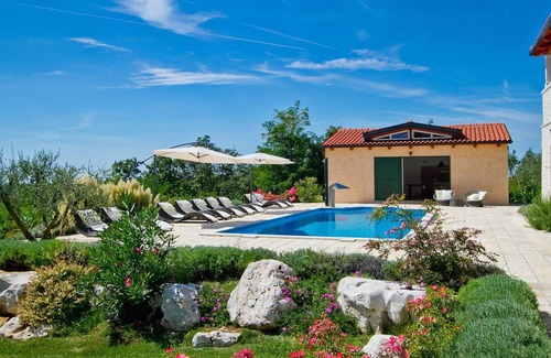 Fabci House | Cozy home in Porec with sauna