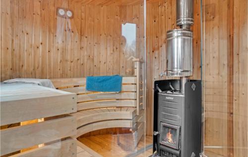 Togeholt House | Cozy Home In Præstø With Kitchen