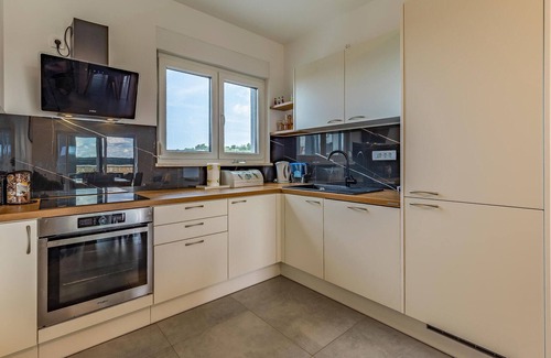 Skatari House | Cozy home in Pula with WiFi