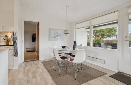Spodsbjerg House | Cozy home in Rudkøbing with WiFi