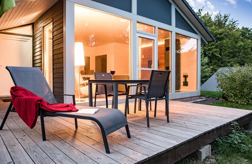 Ruhla House | Cozy home in Ruhla with kitchen