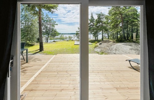 Saffle Municipality House | Cozy home in Säffle with lake view