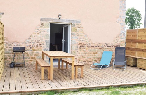 Terre-et-Marais House | Cozy home in Sainteny with kitchen