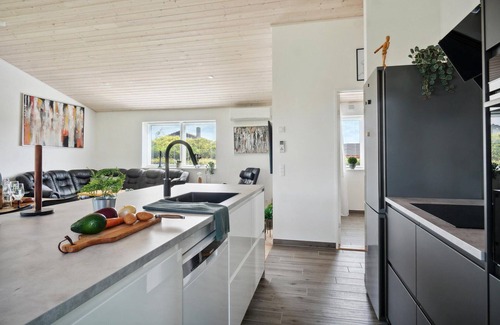 Tranebjerg House | Cozy home in Samsø with kitchen