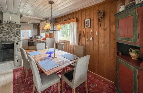 Sjusjoen House | Cozy home in Sjusjøen with sauna