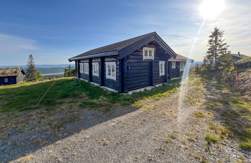 Sjusjoen House | Cozy home in Sjusjøen with WiFi