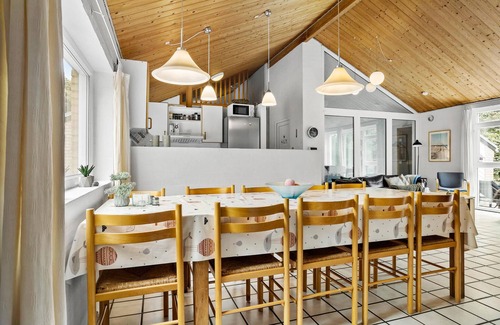 Spøttrup House | Cozy home in Spøttrup with sauna