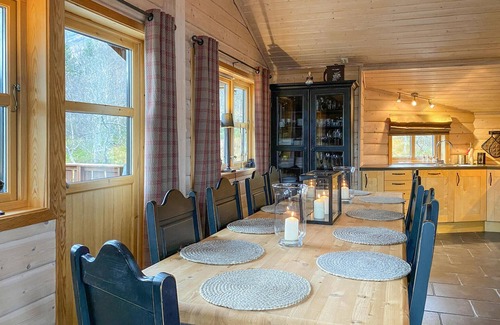 Sykkylven House | Cozy home in Straumgjerde with sauna
