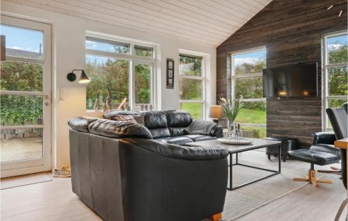 Remmer Strand House | Cozy Home In Struer With Wifi