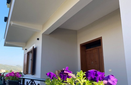 Berat Villa | Cozy home in the 2400 city of Berat