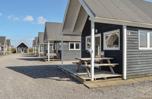 Thyboron House | Cozy home in Thyborøn with WiFi