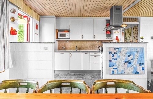 Hov House | Cozy home in Tranekær with kitchen