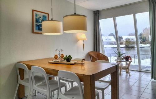 Vlagtwedde House | Cozy Home In Vlagtwedde With Wifi
