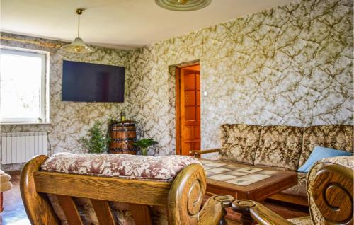 Nowe Warpno House | Cozy Home In Warnoleka With Wifi