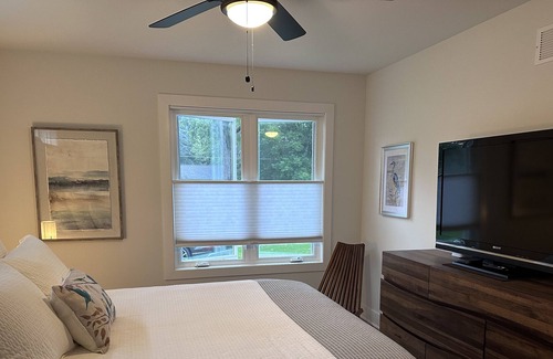 Williams Bay House | Cozy home just minutes from the lake and restaurants.