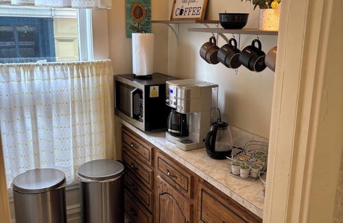 Morgantown House | Cozy home located in the historic section of Morgantown, West Virginia