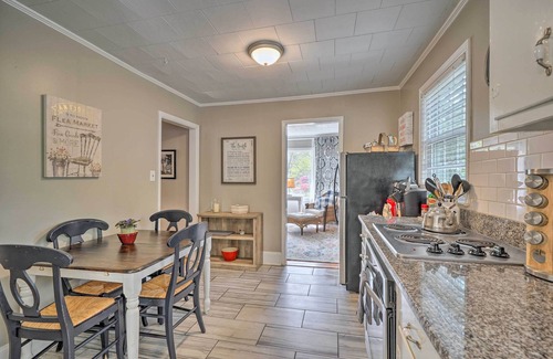 Chapel Hill House | Cozy Home Near Downtown Chapel Hill w/Deck!