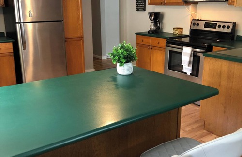 Turkey Point House | Cozy Home near the Beach, with Hiking & Biking Trails, Wineries & Ziplinesnn