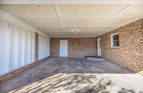 Converse House | Cozy Home off I-85, 35 minutes from NC and SC border