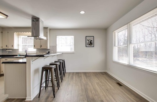 Murfreesboro House | Cozy home on a secluded lot - 40 mins from Nashville, 5 min from MTSU!