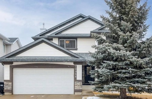 Valley Ridge House | Cozy Home on the route to Baff