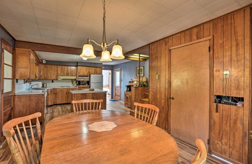 Belleville House | Cozy Home w/Private Patio & Views, Hiking On-Site
