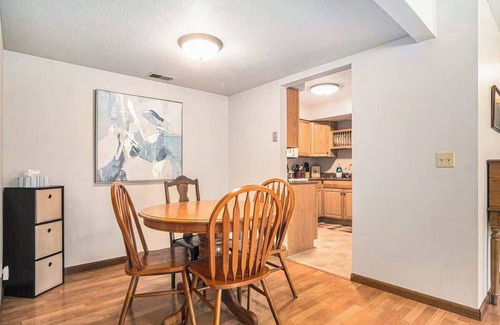 Midtown House | Cozy Home with Comfort & Prime Location & King Bed