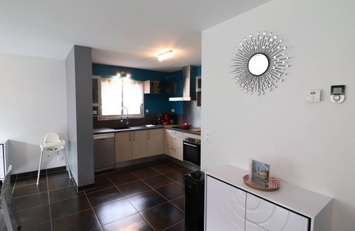 Laveissiere Cottage | Cozy Home with Ski Storage Near Super-Lioran, Free WiFi & Parking