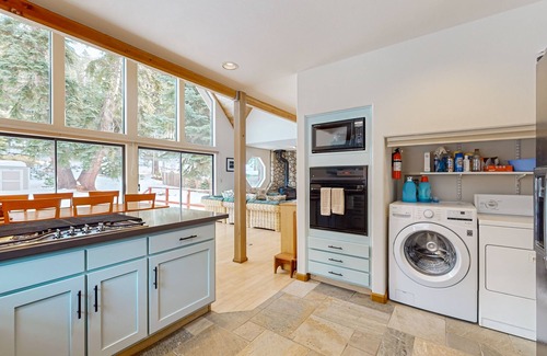 Upper Kingsbury House | Cozy home with spacious deck, open floor plan, fireplace, nearby activities