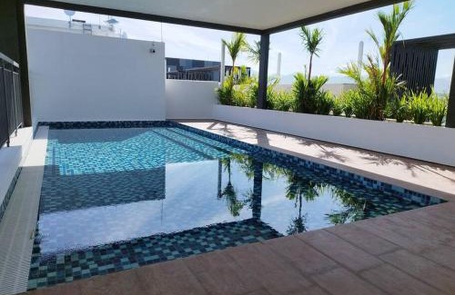 Hulu Kinta Apartment | Cozy Homestay 温馨民宿 @The Horizon Ipoh公寓无边泳池 (6-10人)