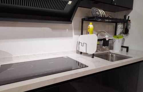 Hulu Kinta Apartment | Cozy Homestay 温馨民宿 @The Horizon Ipoh公寓无边泳池 (6-10人)