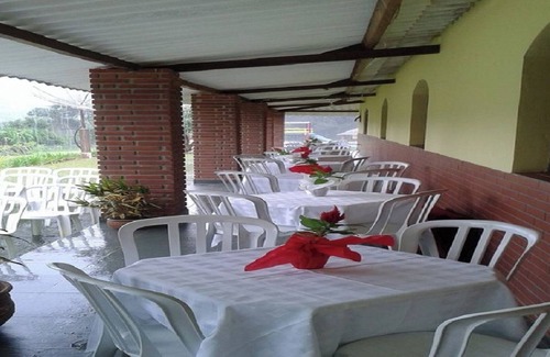 Nazare Paulista House | Cozy house for family or church in Nazare Paulista, pet friendly.