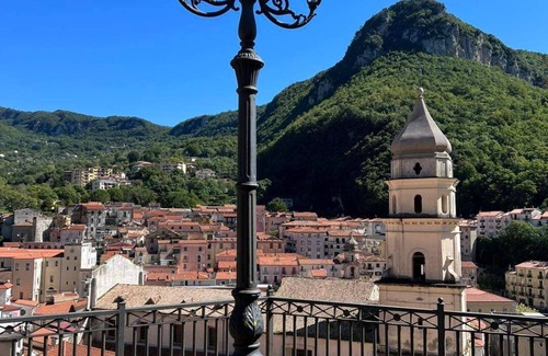 Campagna Apartment | Cozy house in the heart of the historic center of Campagna (SA)