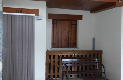 Villanua House | Cozy House in Villanúa: 4BR, Patio, Garage - Sleeps 8