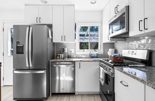 Lincolnia House | Cozy house Near DC, in Alexandria VA, 5B/2BTH