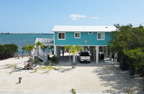 Little Torch Key House | Cozy house on peaceful Little Torch Key with majestic view of Big Pine Channel!