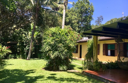 Praia das Cigarras House | Cozy house, terrace, 50 meters from the beach, kiosk w/barbecue