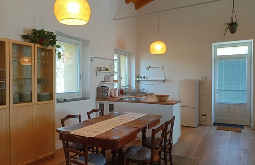 Archi House | Cozy house with garden surrounded by citrus trees between the sea and Etna.