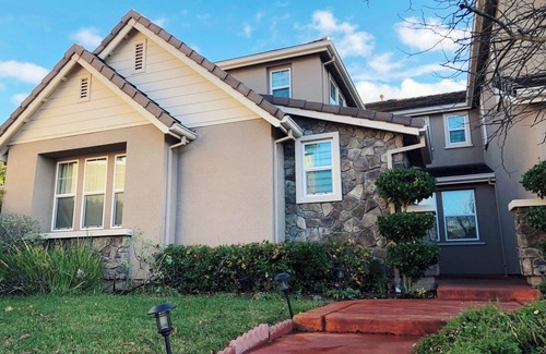 San Ramon Apartment | Cozy King 1B1b in great Tri-Valley Area