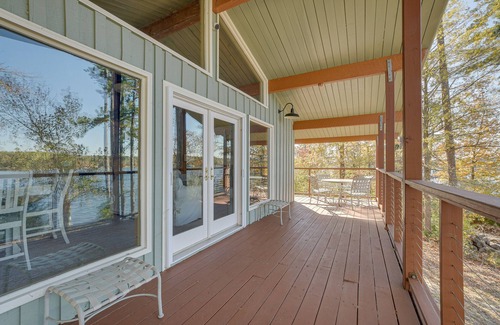 Semora Cabin | Cozy Lakefront Cabin in Semora w/Large Dock!