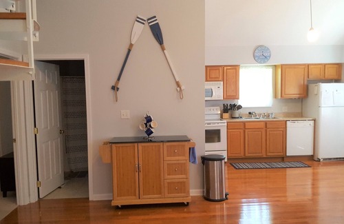 Sloans Valley House | Cozy Lakeside House w/Loft - Sleeps 6 - Close to Burnside, Somerset & Lee's Ford