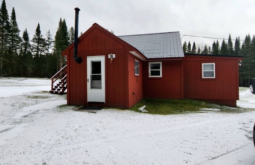 Colebrook House | Cozy Little Cottage