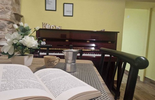 Olevano Romano Apartment | Cozy little house in the beautiful historic center of Olevano Romano.