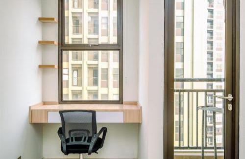 Depok Apartment | Cozy Living and Homey Studio Transpark Cibubur Apartment By Travelio