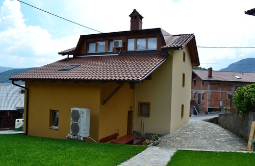 Tolmin Apartment | Cozy loft apt with stunning mountain views