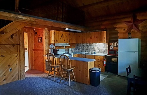 Kamiah Cabin | Cozy Middle Fork Cabin. n Across from Clearwater River